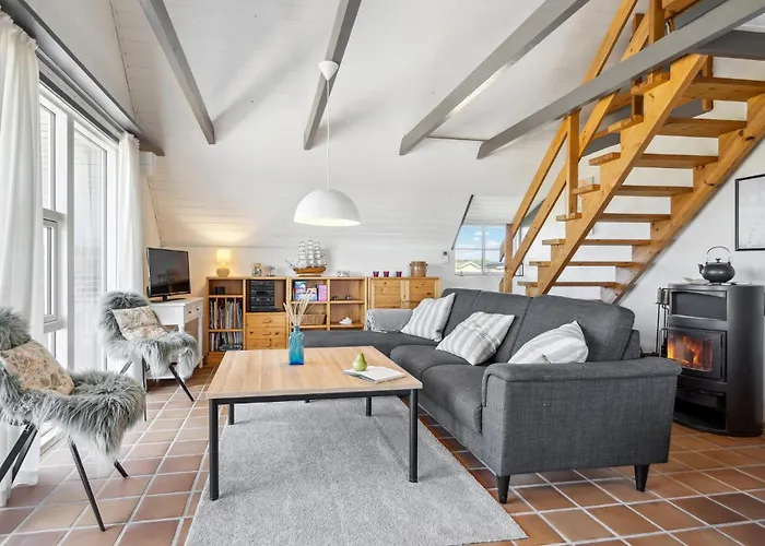 In Hvide Sande With Sauna Bjerregård